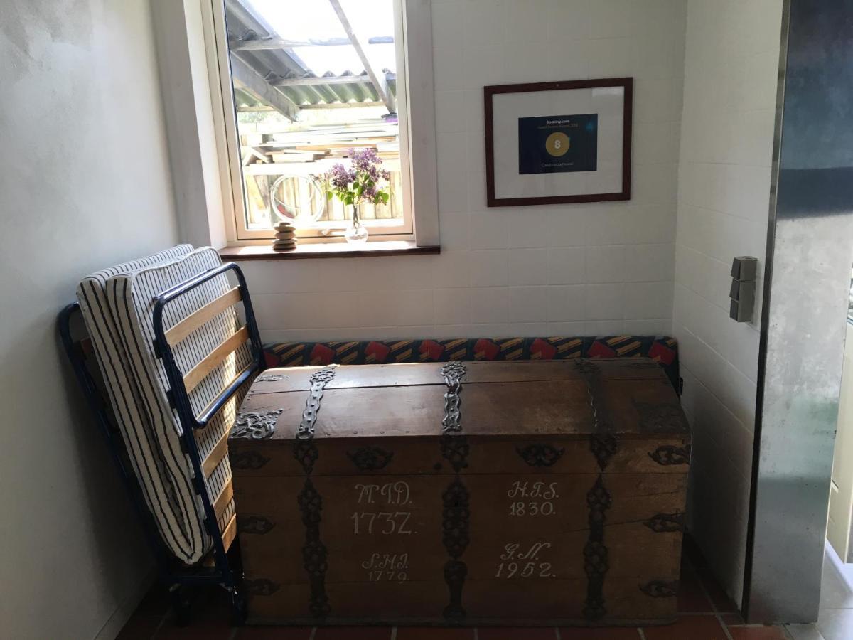 Casablanca Hostel, Hyggelig Overnatning Anholt Екстериор снимка